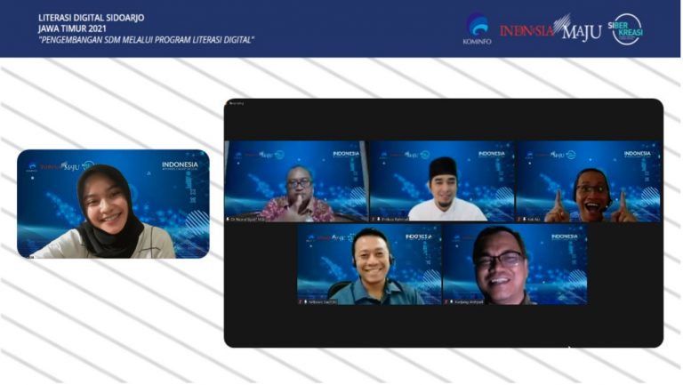 Webinar Literasi Digital Sidoarjo, Pengembangan SDM Melalui Program Literasi Digital